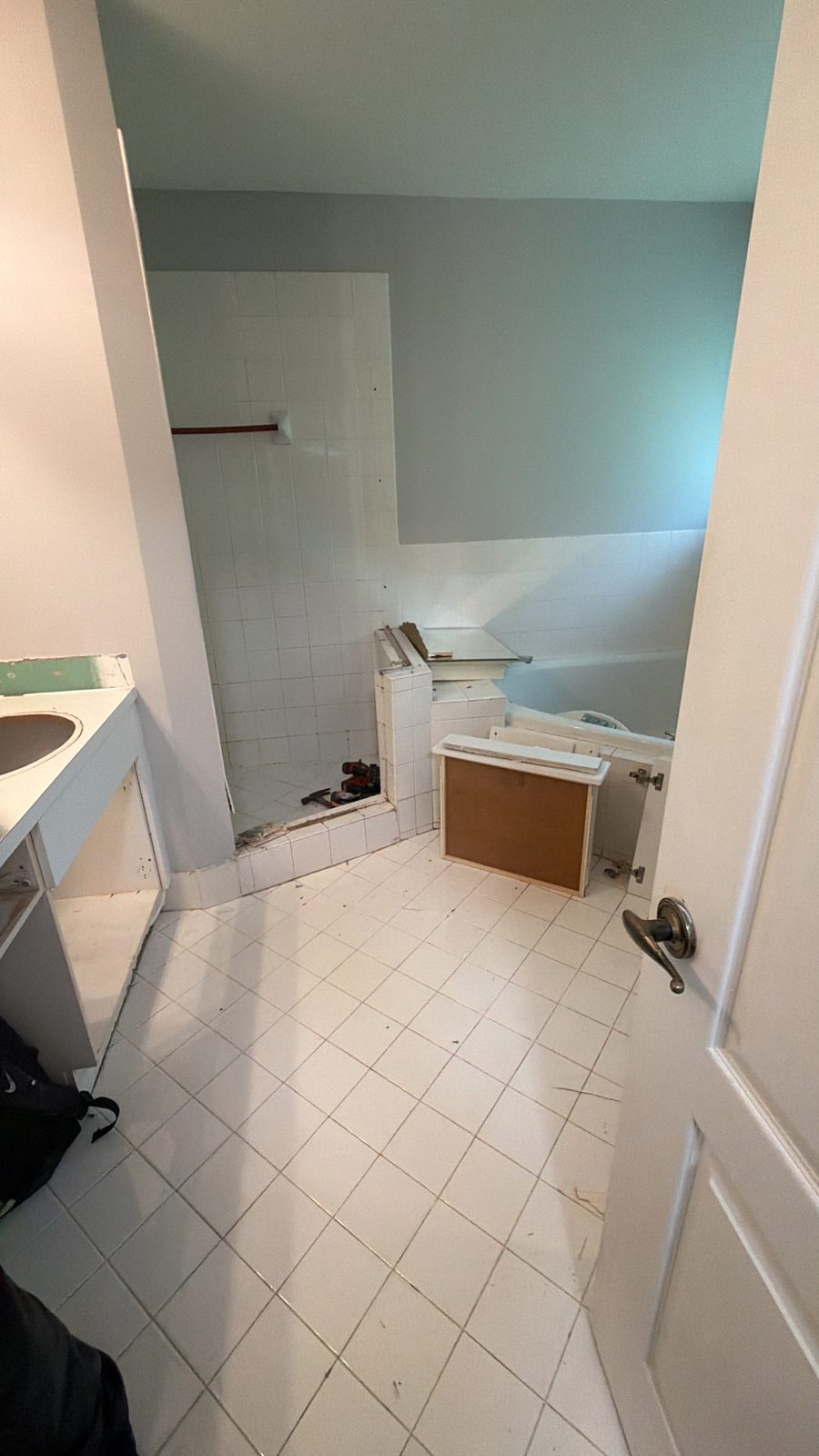 Bathroom before remodel